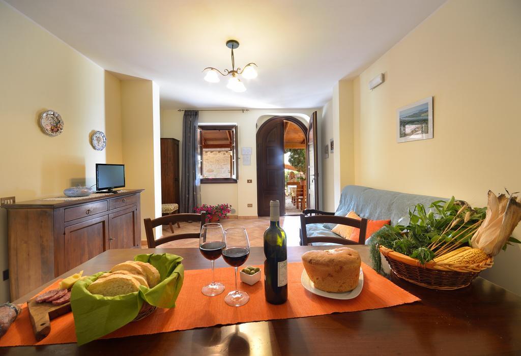 Agriturismo San Severo Passignano sul Trasimeno Exteriör bild