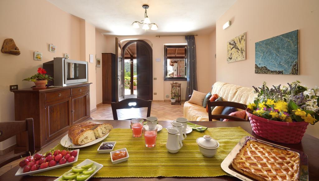 Agriturismo San Severo Passignano sul Trasimeno Exteriör bild